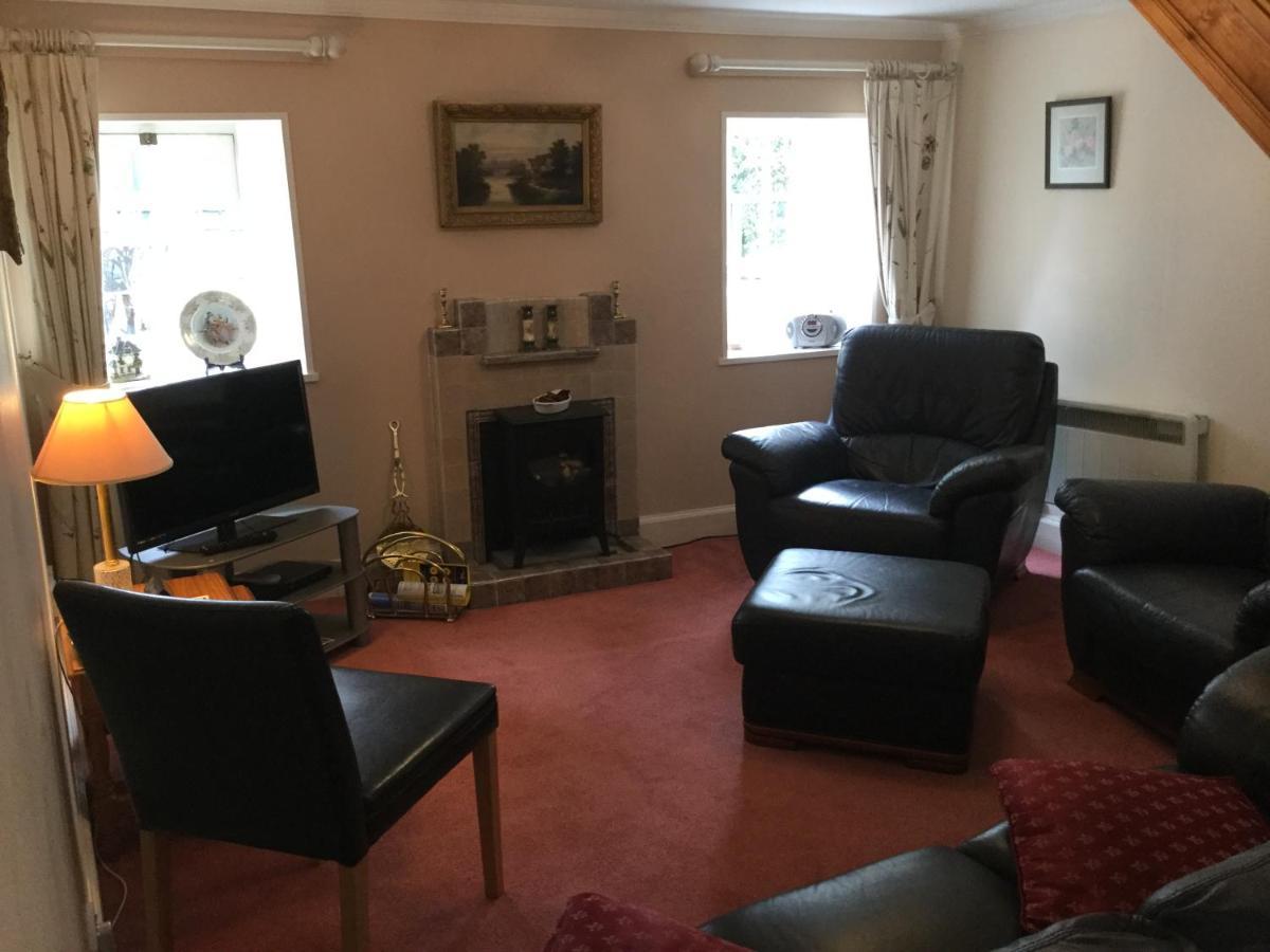 Three-Bedroom Old Cottage Free Parking Ίνβερνες Εξωτερικό φωτογραφία