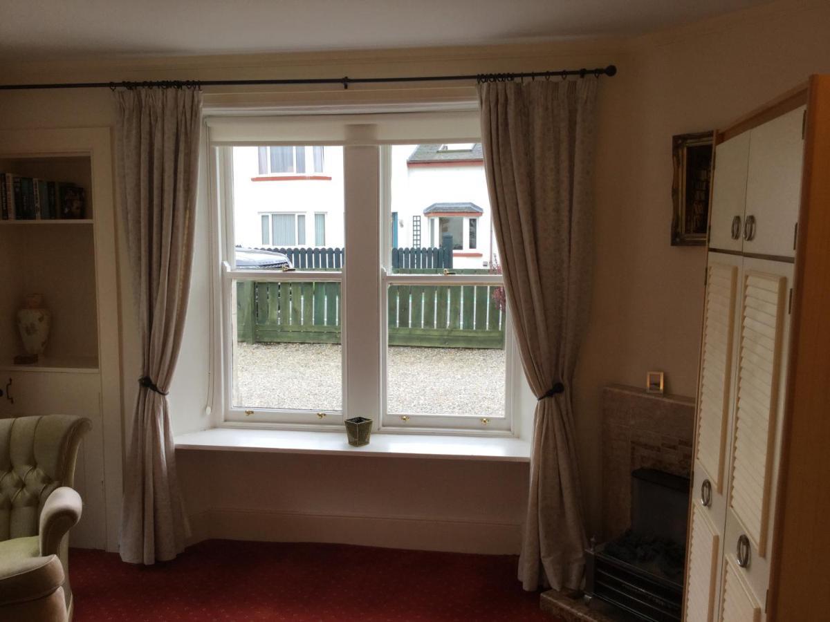 Three-Bedroom Old Cottage Free Parking Ίνβερνες Εξωτερικό φωτογραφία