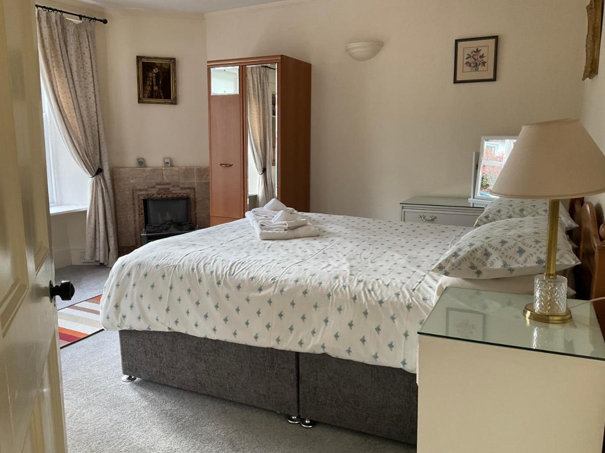 Three-Bedroom Old Cottage Free Parking Ίνβερνες Εξωτερικό φωτογραφία
