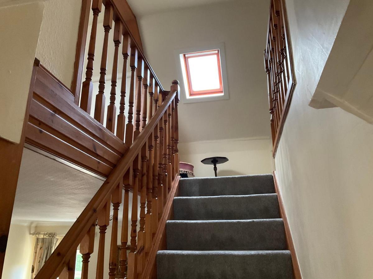 Three-Bedroom Old Cottage Free Parking Ίνβερνες Εξωτερικό φωτογραφία